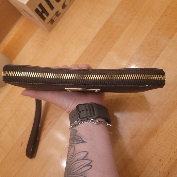 Michael Kors Zip Around Continental Jet Set Wallet / Wristlet Black - Picture 4 of 13